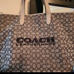 Coach League Tote in Signature Jacquard